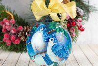 Diy painted christmas balls