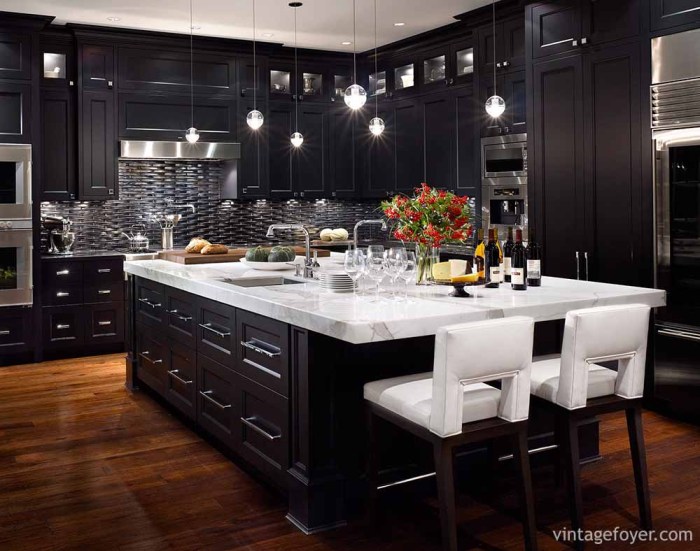 Grey and black kitchen decor