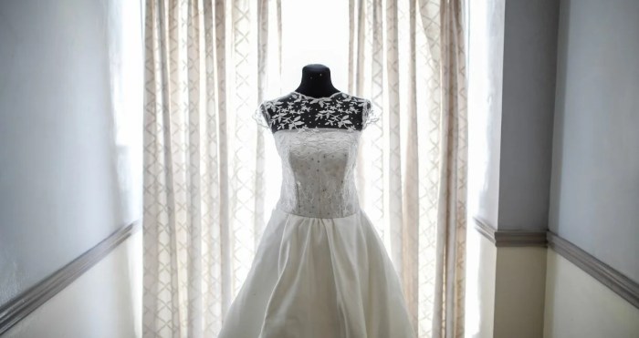 Where to donate my wedding dress near me