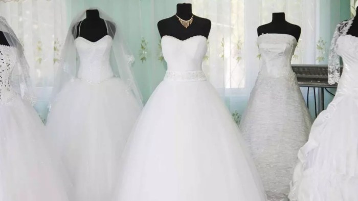 Wedding dresses under 2k